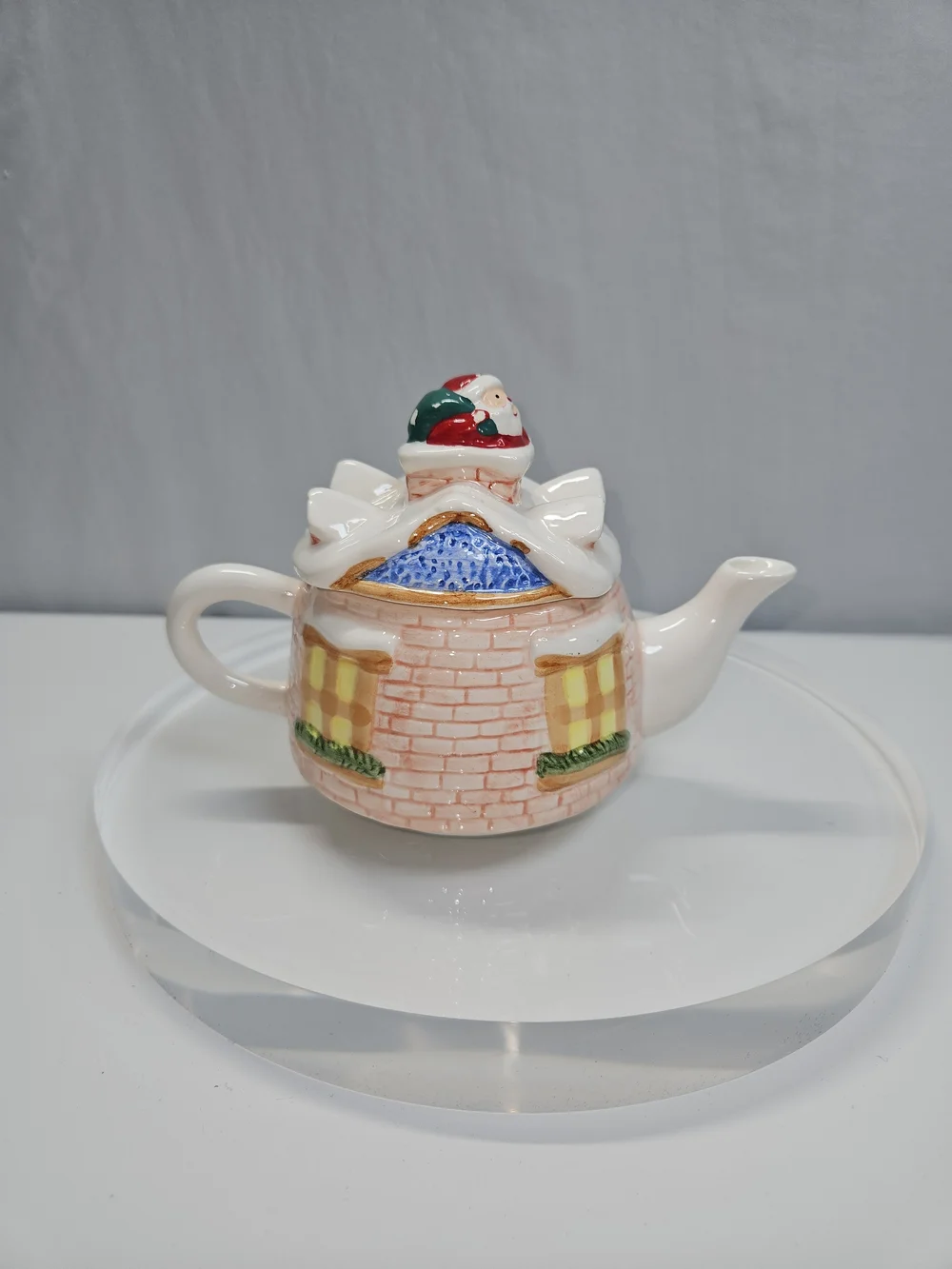 Russ Berrie Vintage Ceramic Christmas Teapot Santa Claus Chimney House Cottage